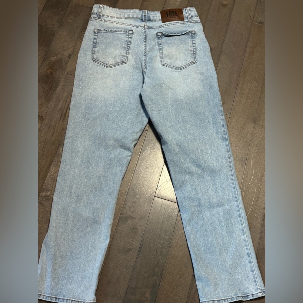 SOLd Frye Women’s Jeans Size 8 29 Light Wash High Rise Straight Leg Stretch - Picture 3 of 12